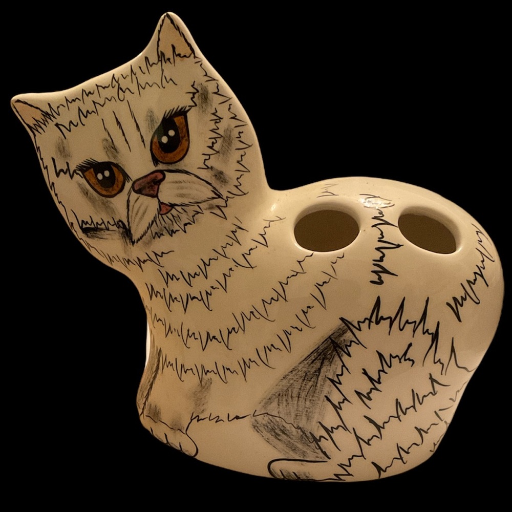 Cats by Nina Toothbrush Holder